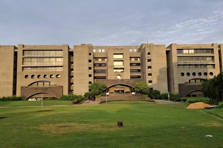 Marwadi University Teaching  Faculty Recruitment 2026 – Electronics & Communication Engineering Department