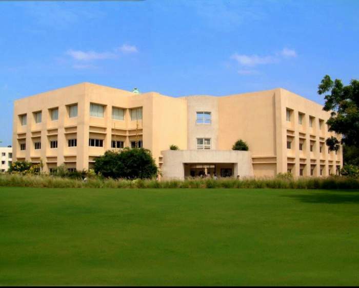 DAU Teaching Fellow Recruitment 2026 | Apply for Teaching Fellow (TF) Positions at Dhirubhai Ambani University